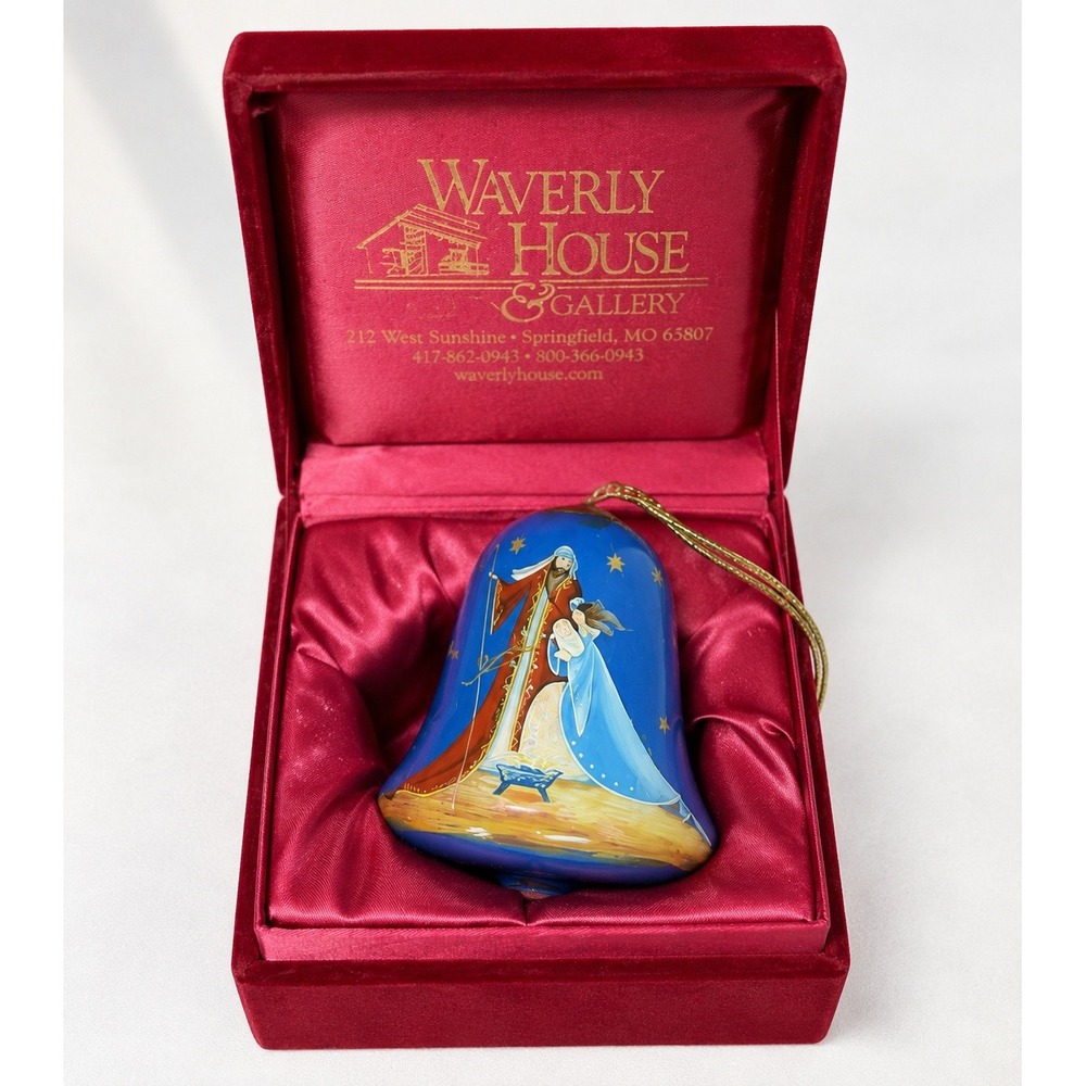 Ne'Qwa Art Nativity Reverse Hand Painted Blown Glass Ornament w Box‎ Holy Family